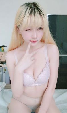 paigeturnah大白屁股乌克兰